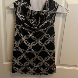 Medium size 100% polyester ALFANI women’s top black and white
